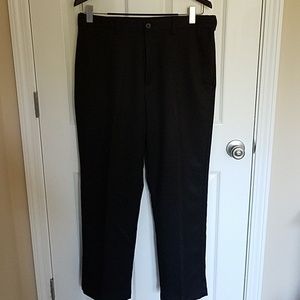 Haggar Black Flat Front Trousers - 34 x 30